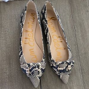 Sam Edelman Snake skin Pointy Buckle Flat